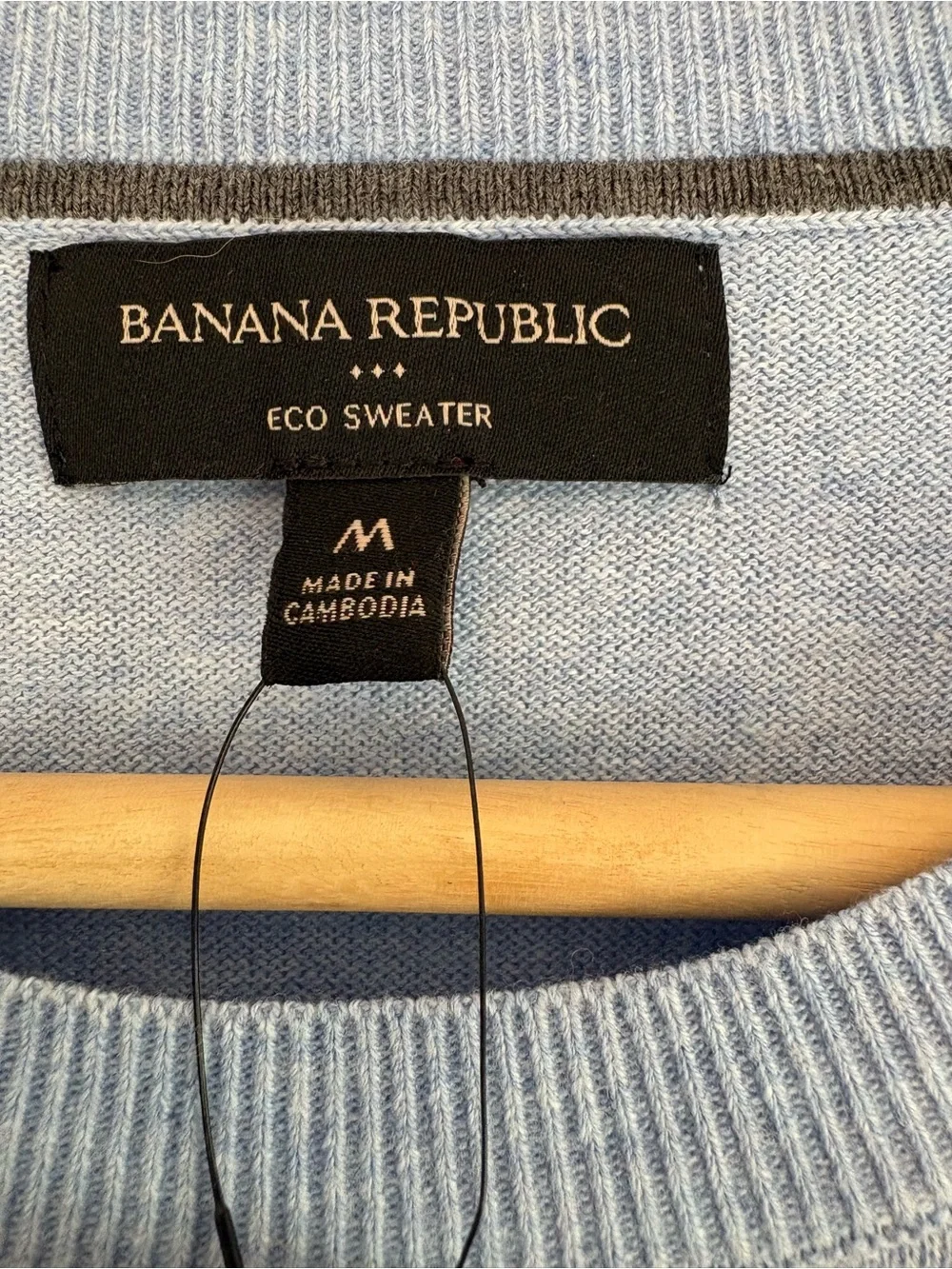Banana Republic Men Crew Neck Lightweight Sweater Medium. Blue. Preppy Classic